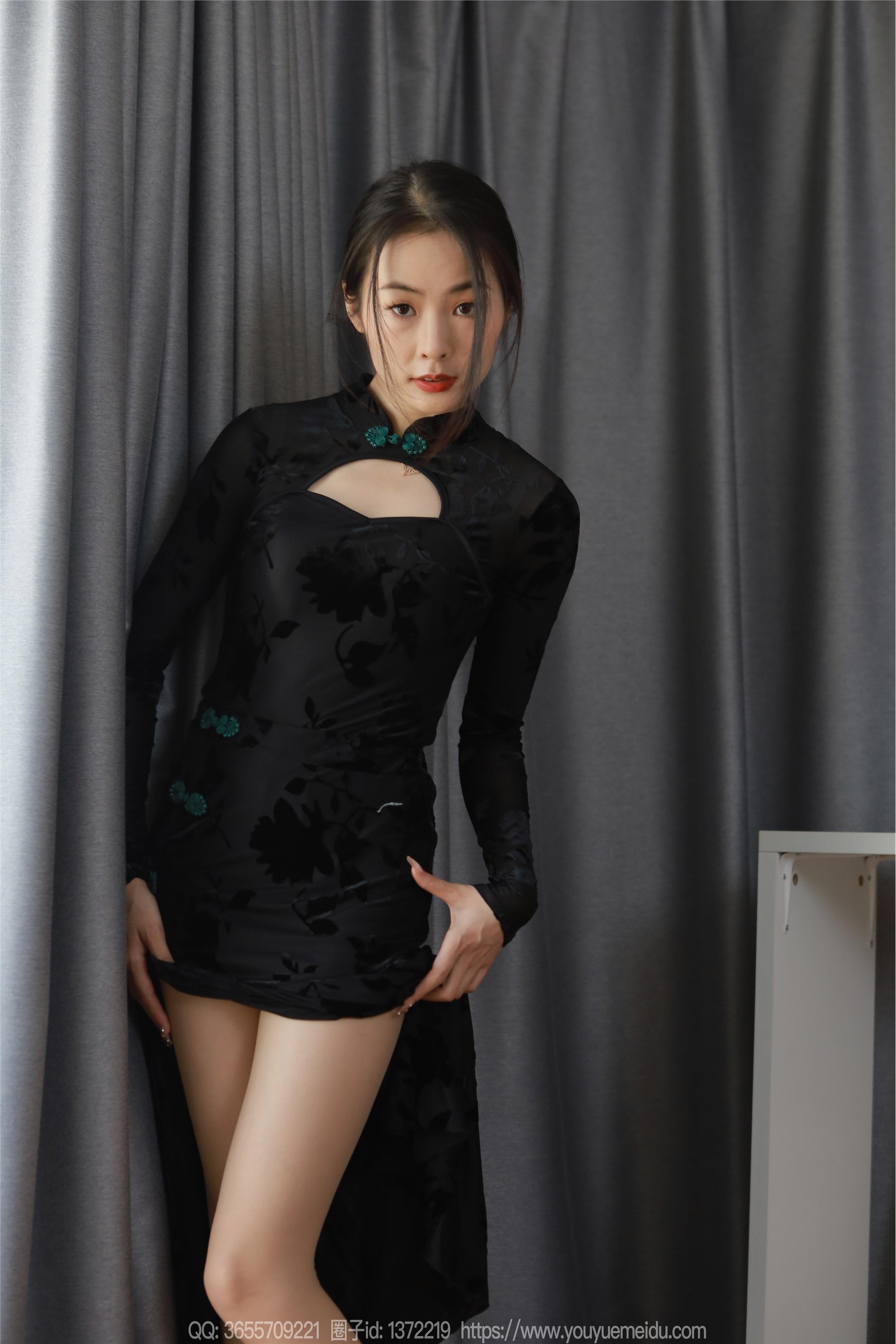 IESS异思趣向  2024.04.10 丝享家 1712 小金《高叉旗袍》